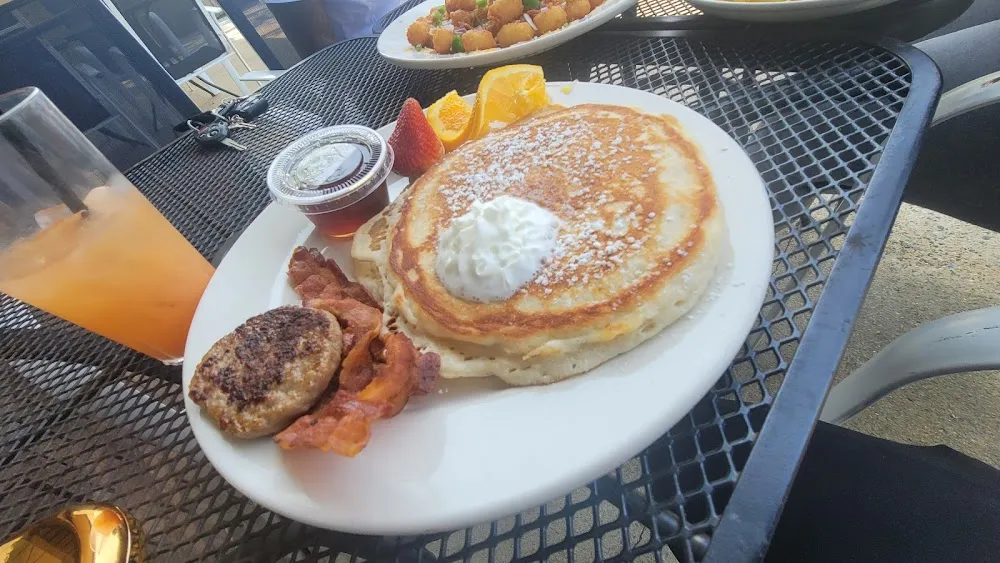 Buttermilk Pancake Platter